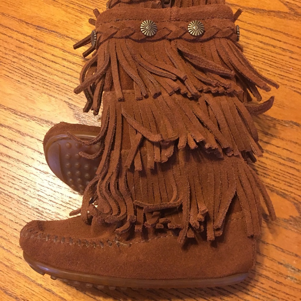 Toddler Sz 7 Minnetonka Boots